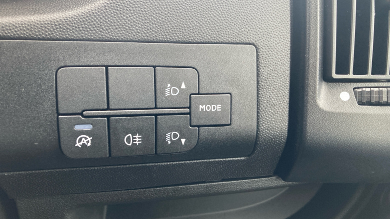 Vauxhall Movano 3500 L2 Diesel Fwd 2.2 Turbo D 140ps H2 Van Prime